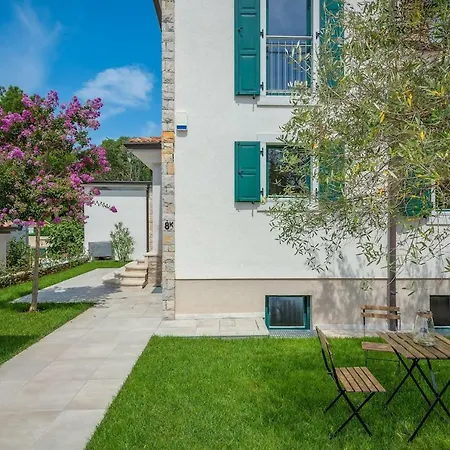 Savudria Lighthouse * Bašanija